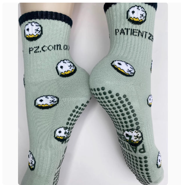 Non-Slip Cotton Grip Socks – Unisex Indoor Safety Socks for Seniors