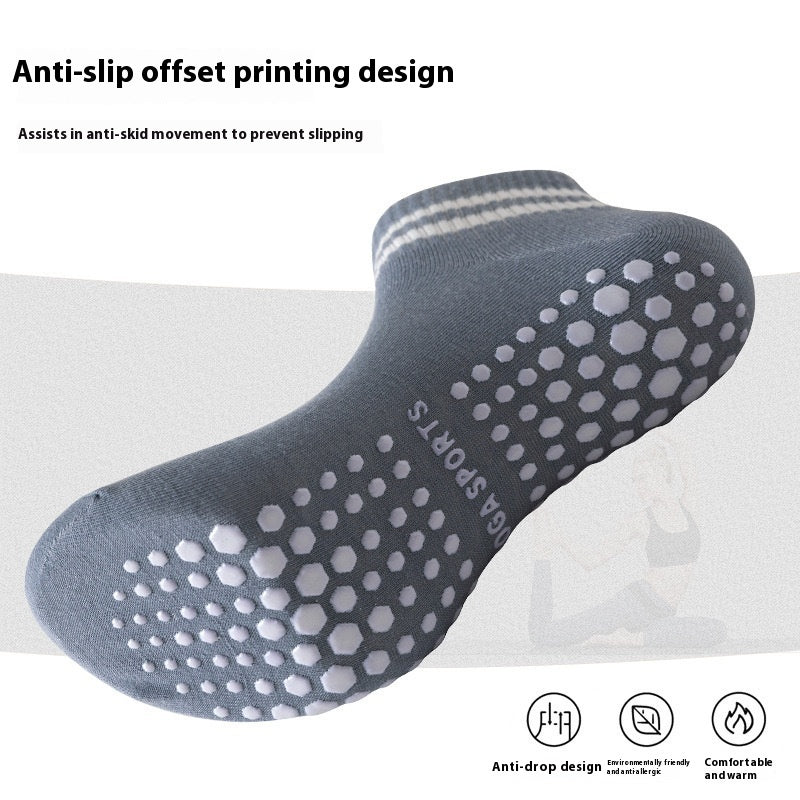 Non-Slip Floor Socks for Seniors – Safe, Comfortable Indoor Grip Socks