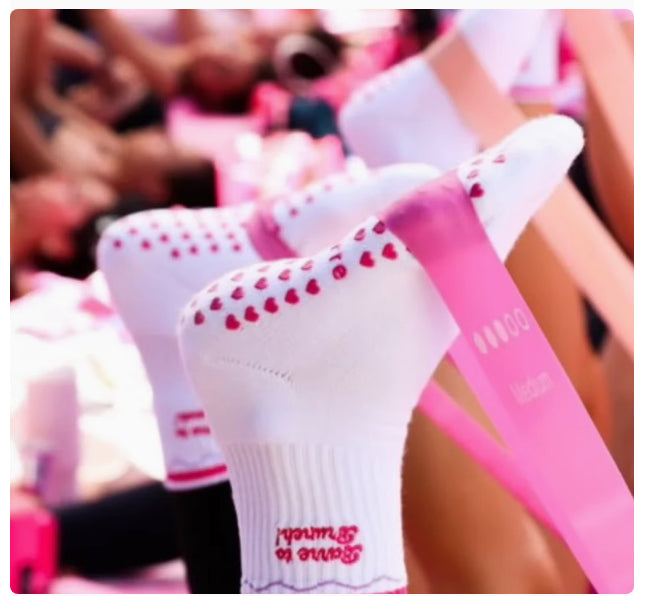 Non-Slip Cotton Grip Socks – Unisex Indoor Safety Socks for Seniors