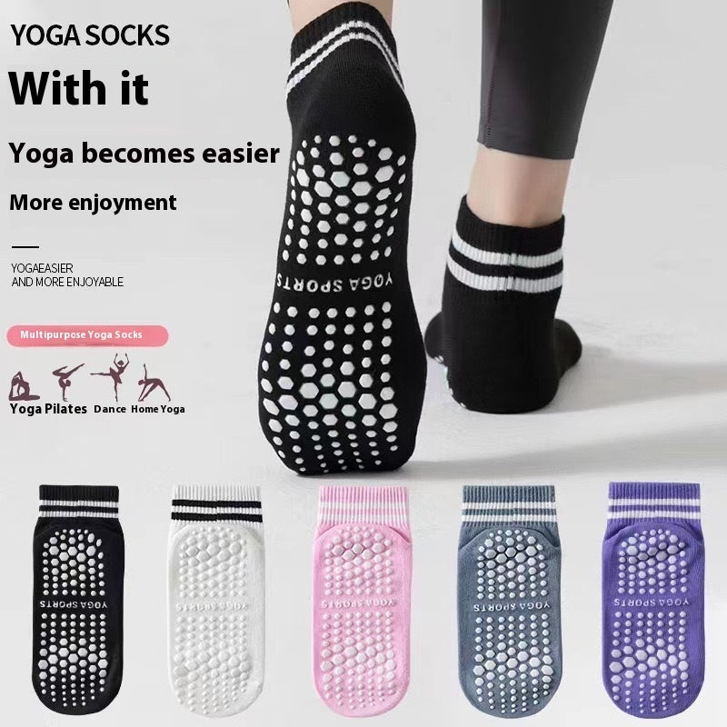 Non-Slip Floor Socks for Seniors – Safe, Comfortable Indoor Grip Socks